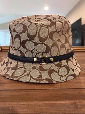 Coach Signature Monogram Crusher Bucket Hat - Khaki/Navy